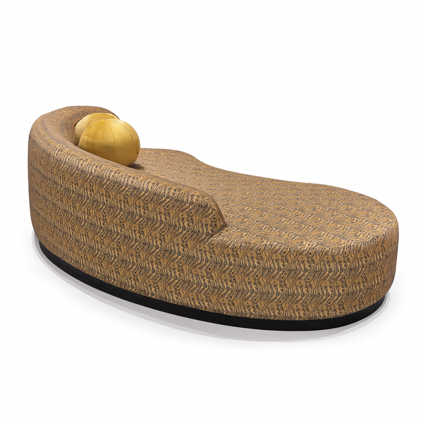 Dragon Chaise Lounge Living Point AE