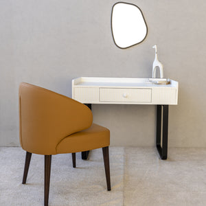 ANYA CONSOLE