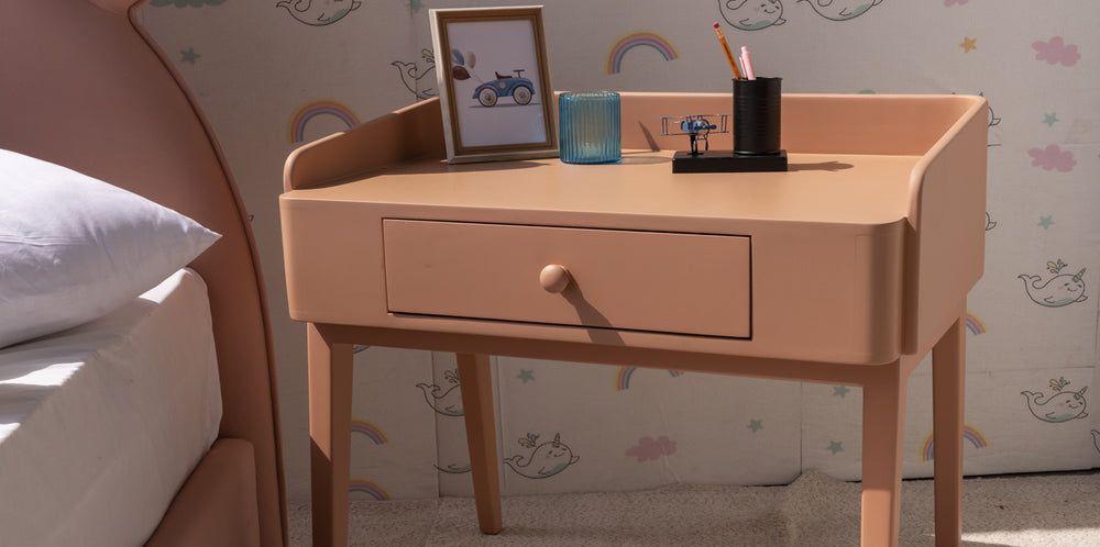 AERIAL WRITING DESK