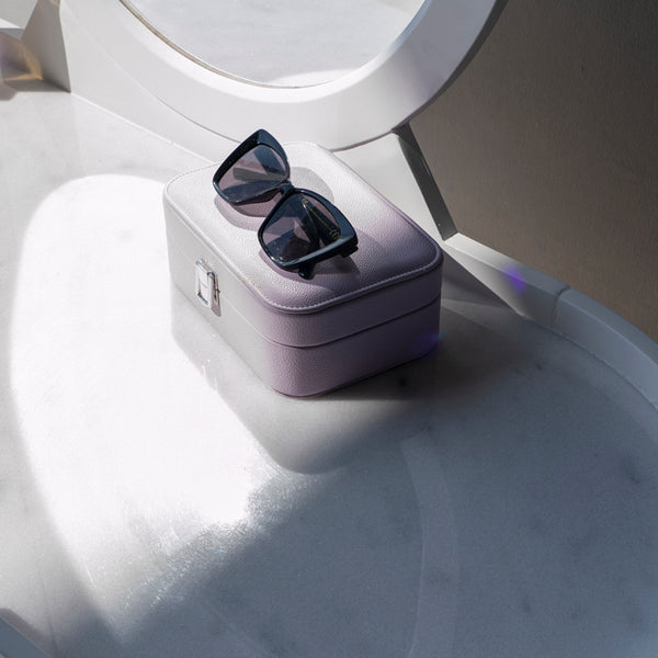 LARSON DRESSING TABLE