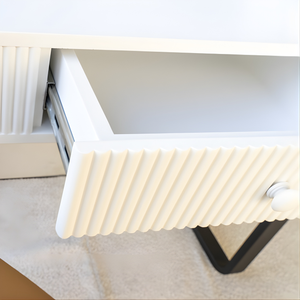 Anya Console Living Point