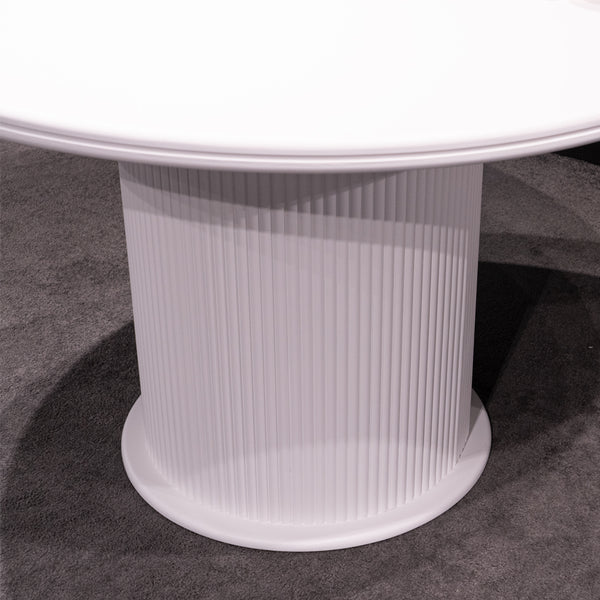 LARSON 4 SEATER WOODEN TABLE