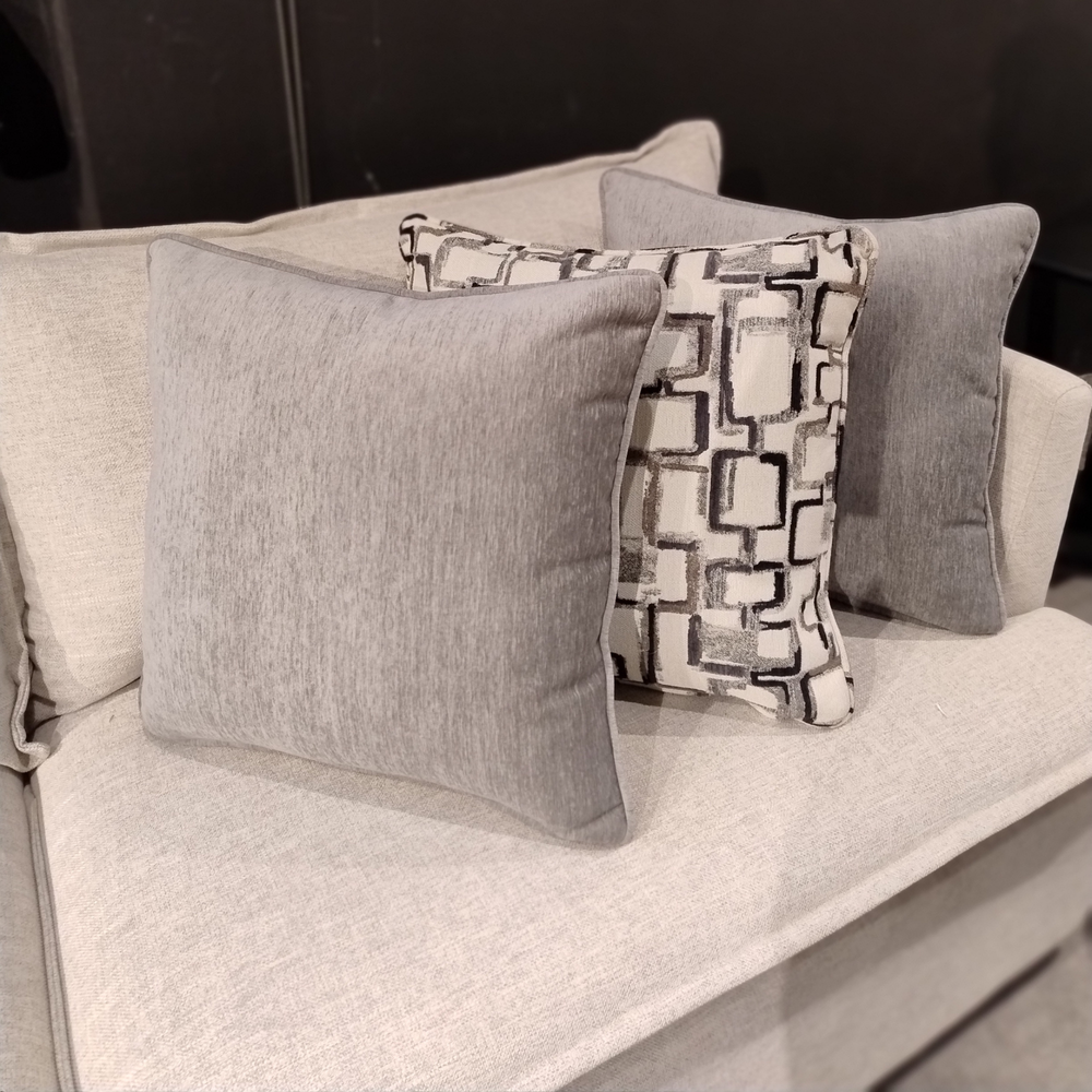 Urban Grid & Cool Ash Chenille Pillow Set Living Point