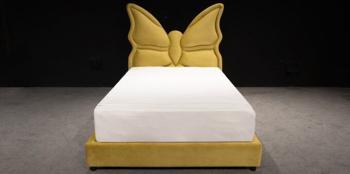 BUTTERFLY BED