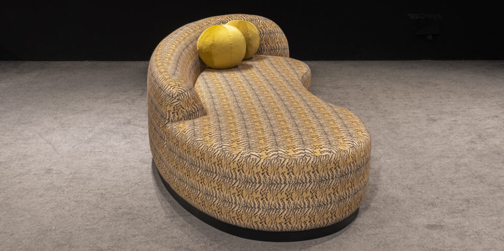 DRAGON CHAISE LOUNGE - Image 6
